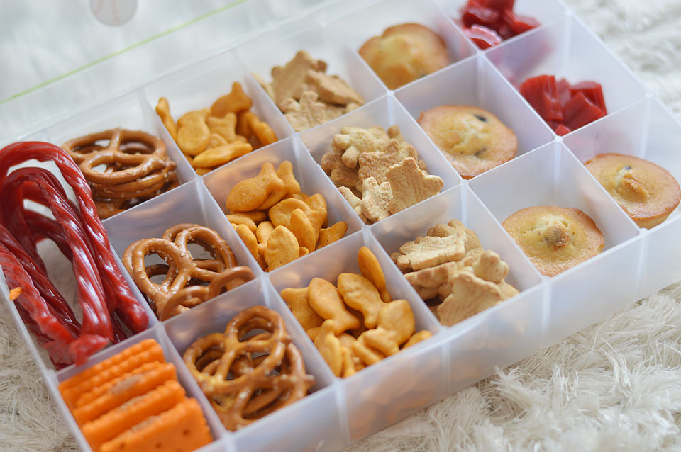 DIY travel snack organizer. The Samantha Show A Cleveland Life