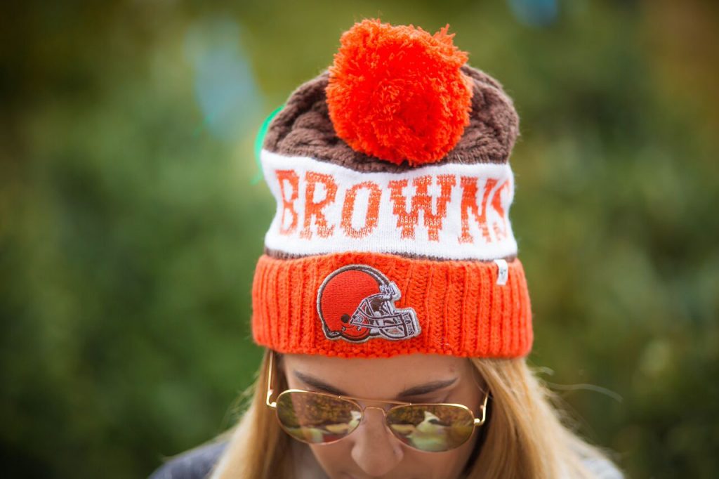 Cleveland Browns cold weather outfit for women. #MyNFLFanStyle- The Samantha Show