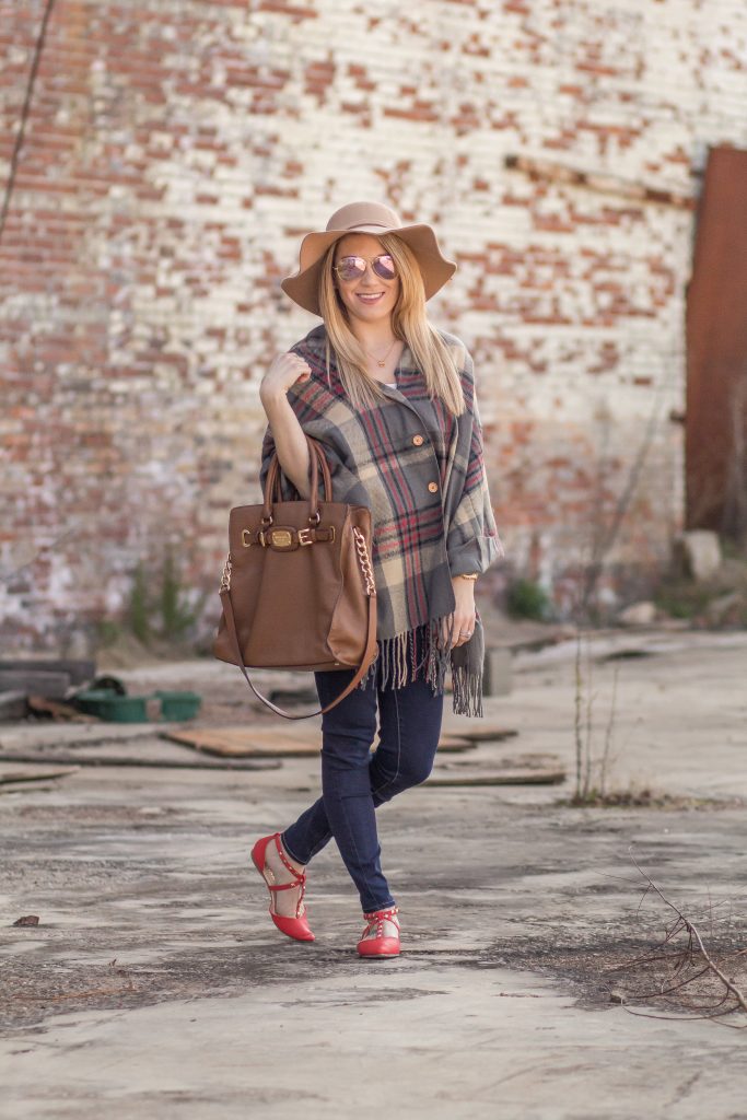 Fall boho chic and poncho love. 