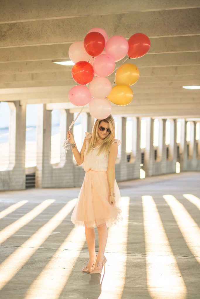 Valentine's Day Photoshoot with balloons. 