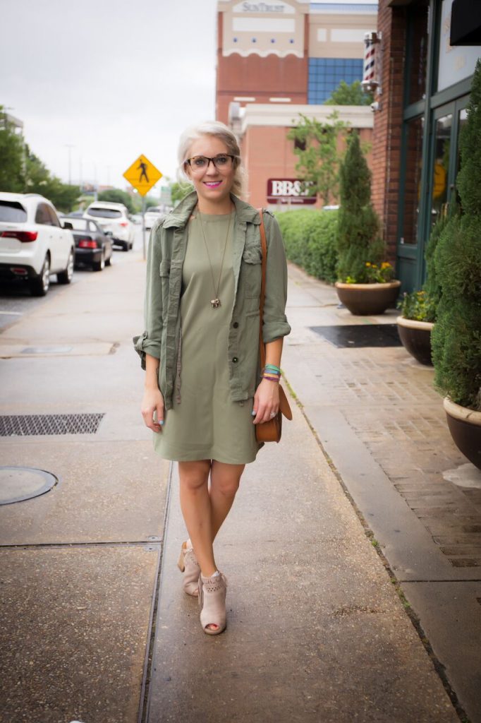 How To Incorporate Frames in your Everyday Look