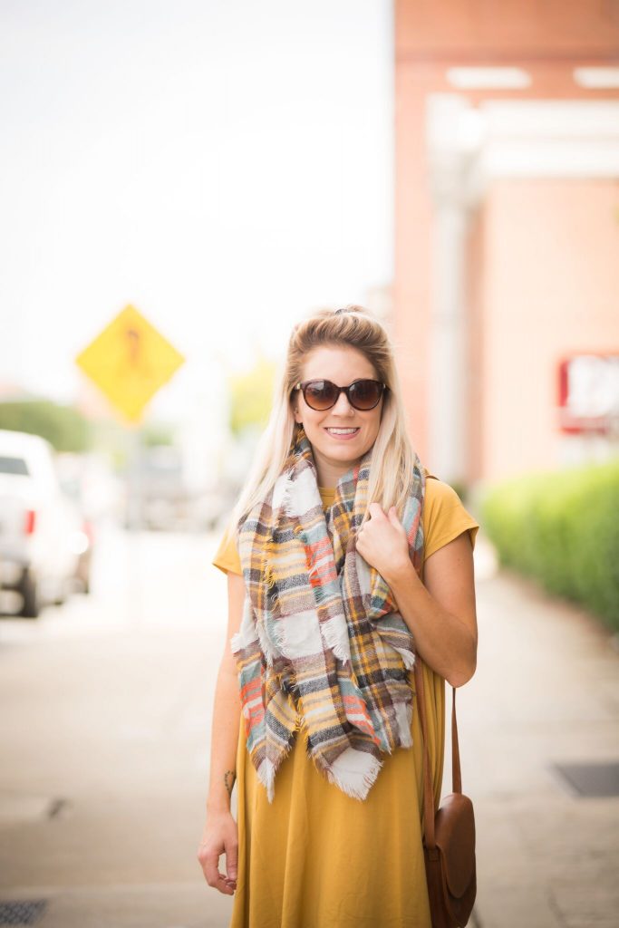 Fall vibin' with Carly from LuLaRoe; dress her up or dress her down! Tie in a knot or leave it long and flowing. This color is perfect for fall and so easy to accessorize! 