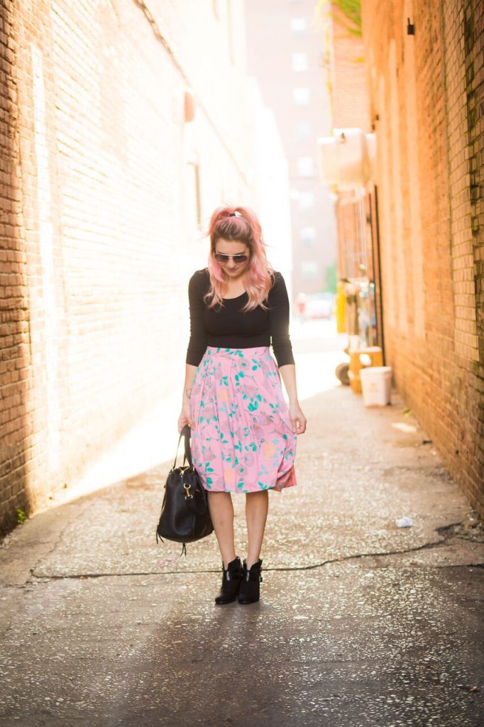 What's up Wednesday; rockin' a LuLaRoe Madison with a body suit and choker for a trendy spin on a classic skirt. 