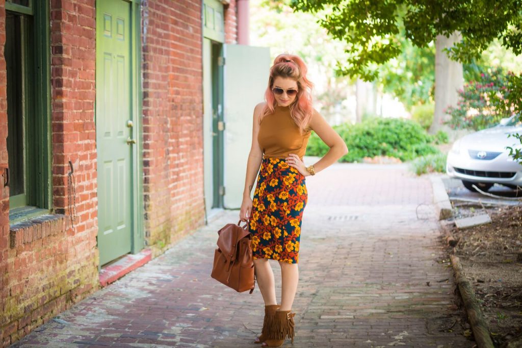 It's good to be a girl. Vera Bradley's new fall line is sure to make you fall in love. Grab your fall outfit inspiration here. 