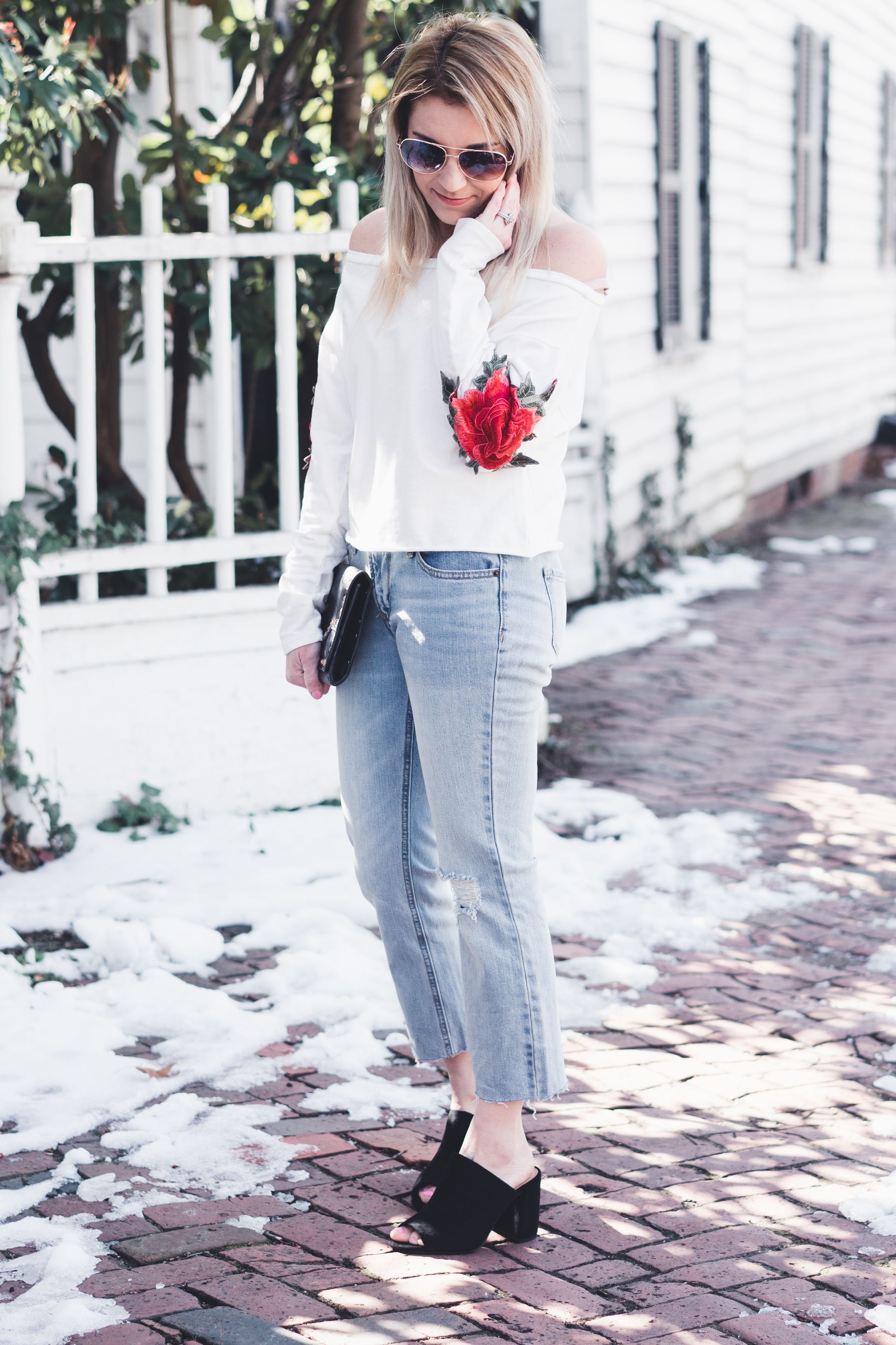 How to wear cropped flare jeans for spring