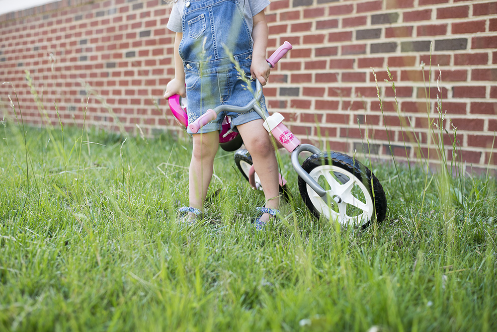 Kids are naturally creative creatures but sometimes, they need a little push. Here are 5 ways to encourage adventure and imaginative play in your kids.