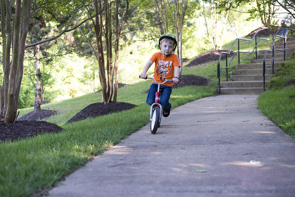 Kids are naturally creative creatures but sometimes, they need a little push. Here are 5 ways to encourage adventure and imaginative play in your kids.