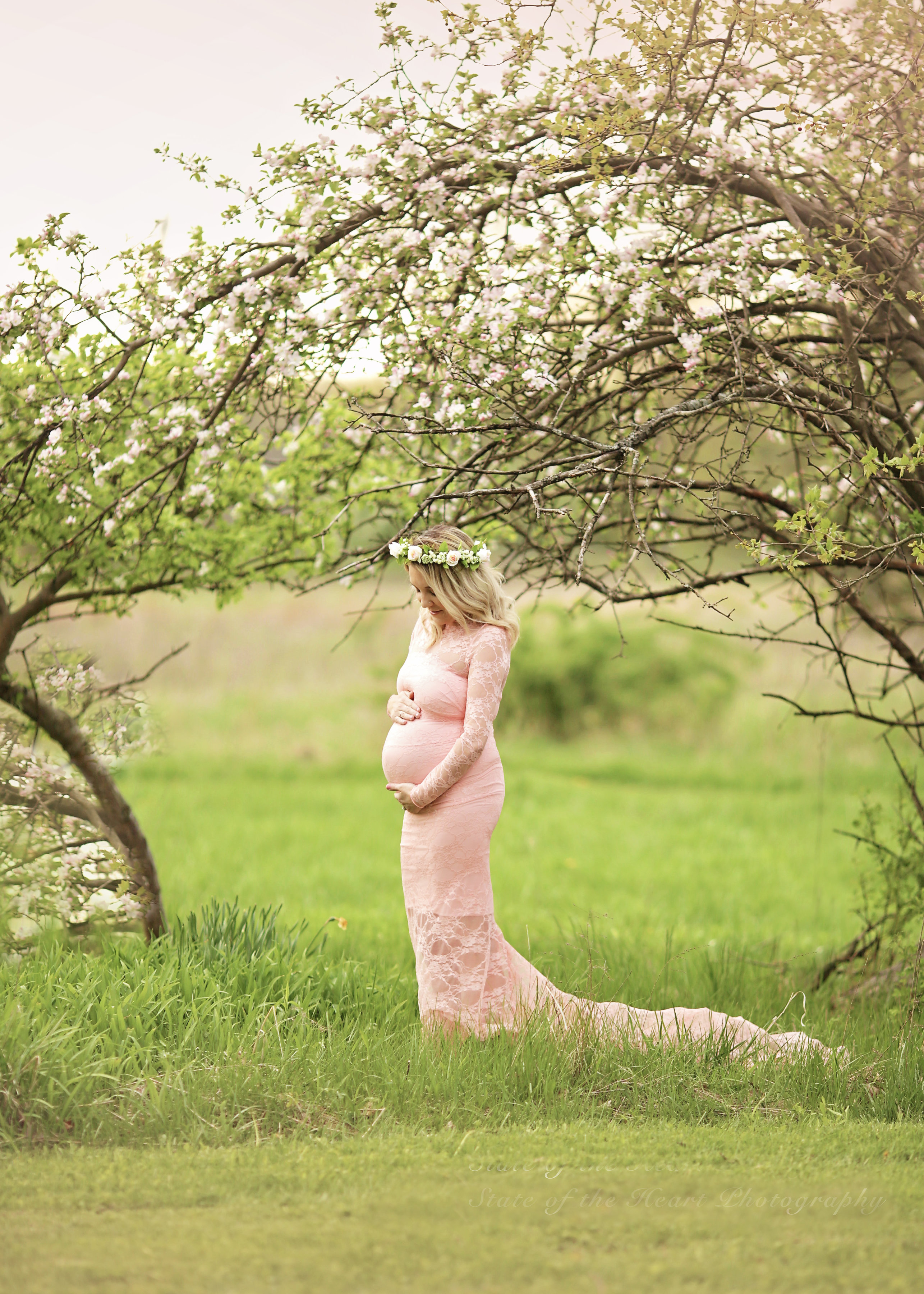 Spring Boho Maternity Photos - The Samantha Show- A Cleveland Life + Style  Blog