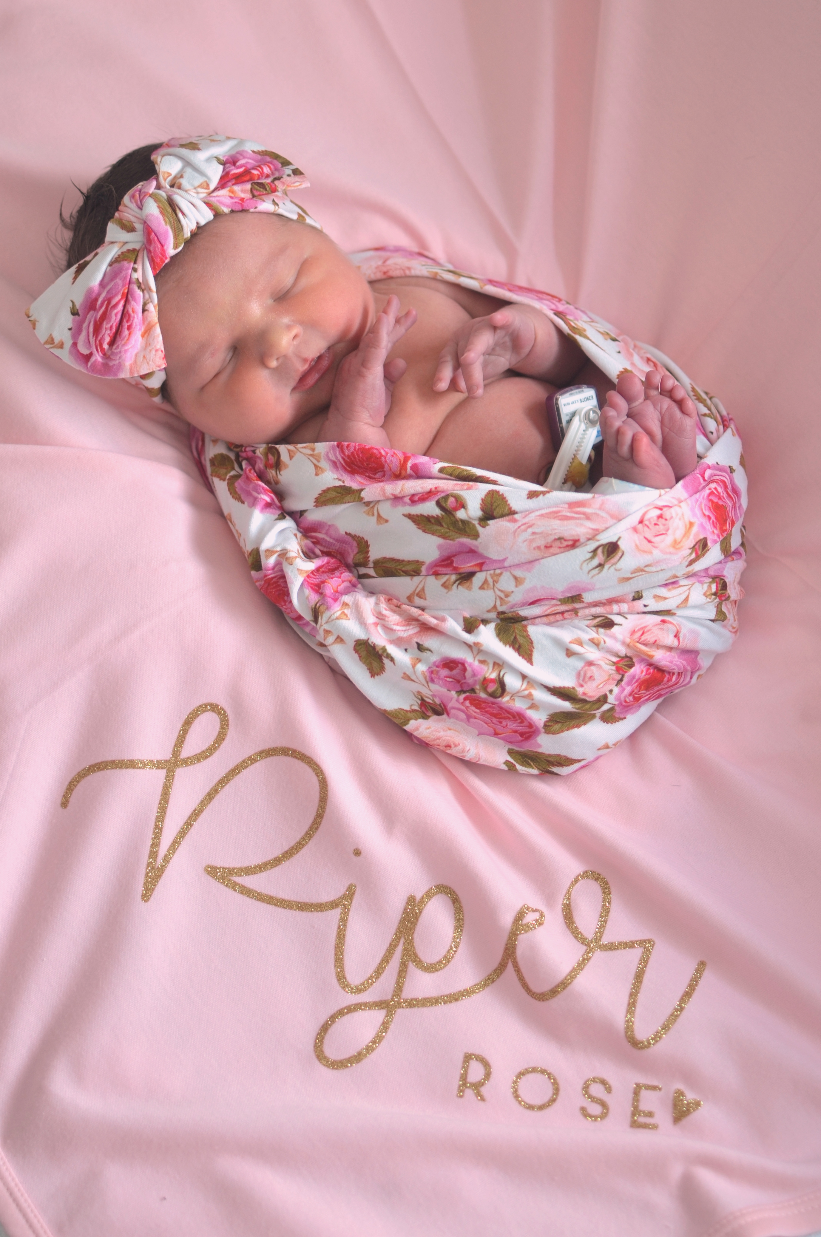 Newborn photoshoot with Bella Baby Photography