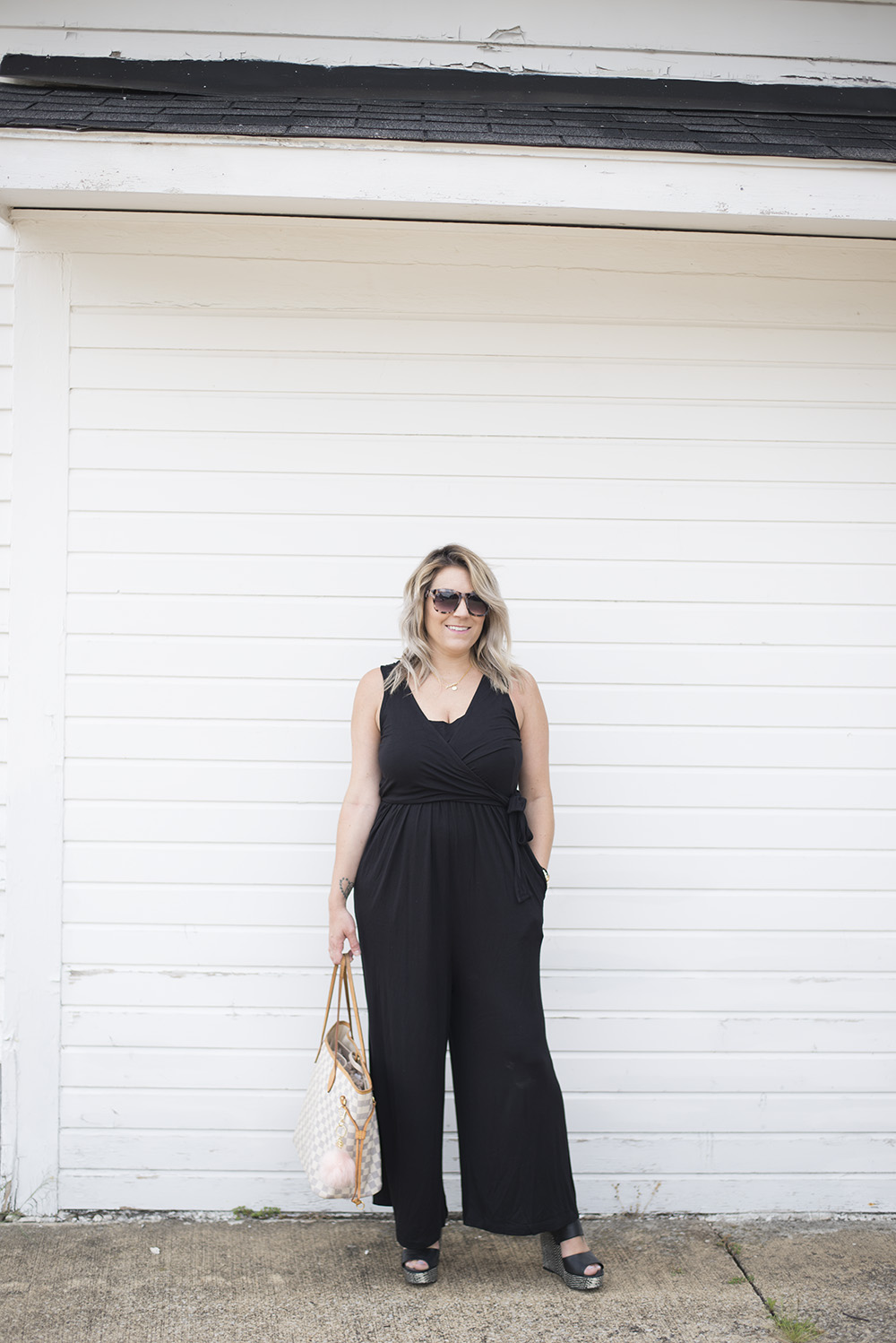 Cleveland blogger The Samantha Show shares tips for dressing your postpartum body. 