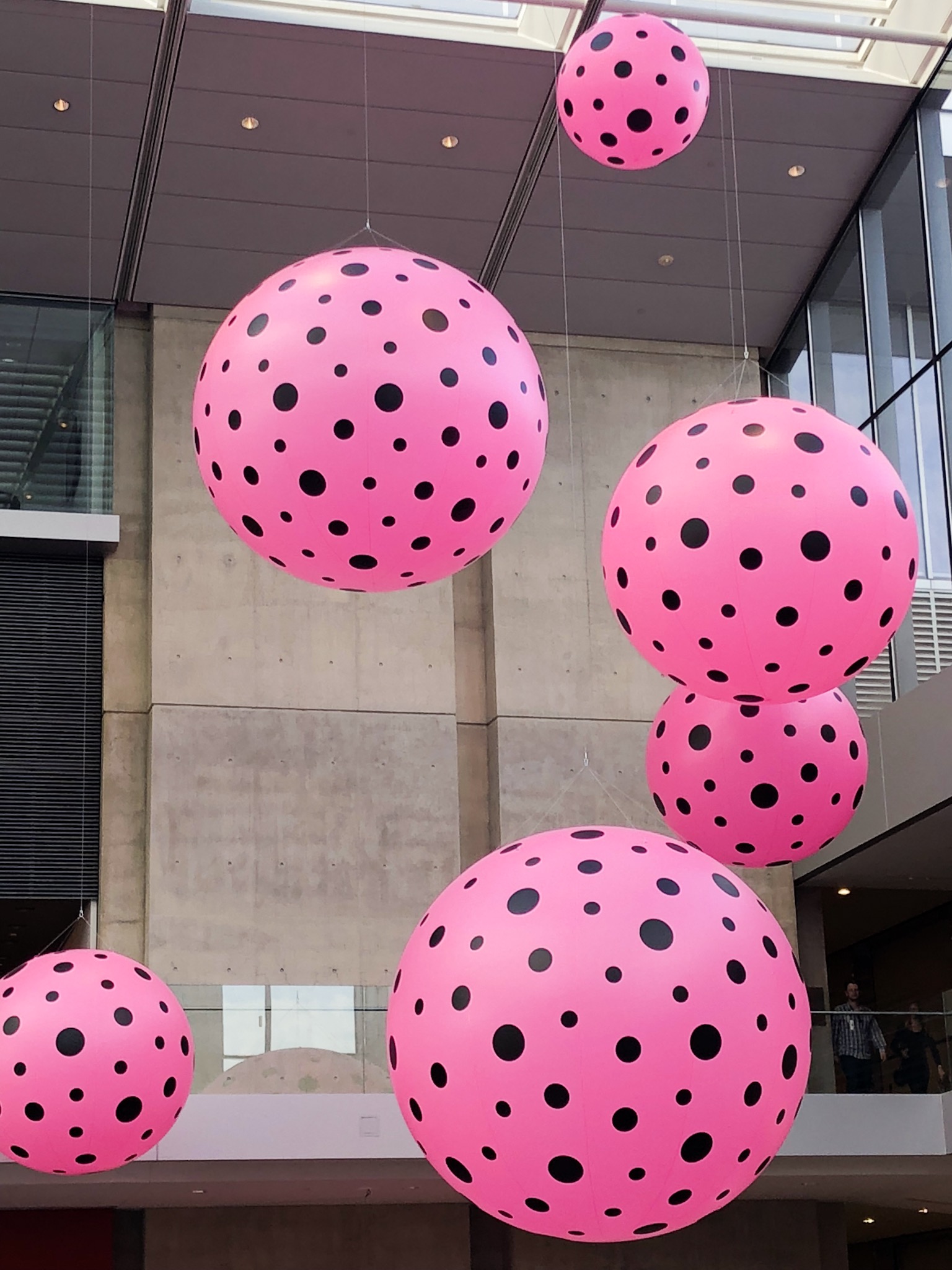 Yayoi Kusama Infinity Mirrors Polka Dots