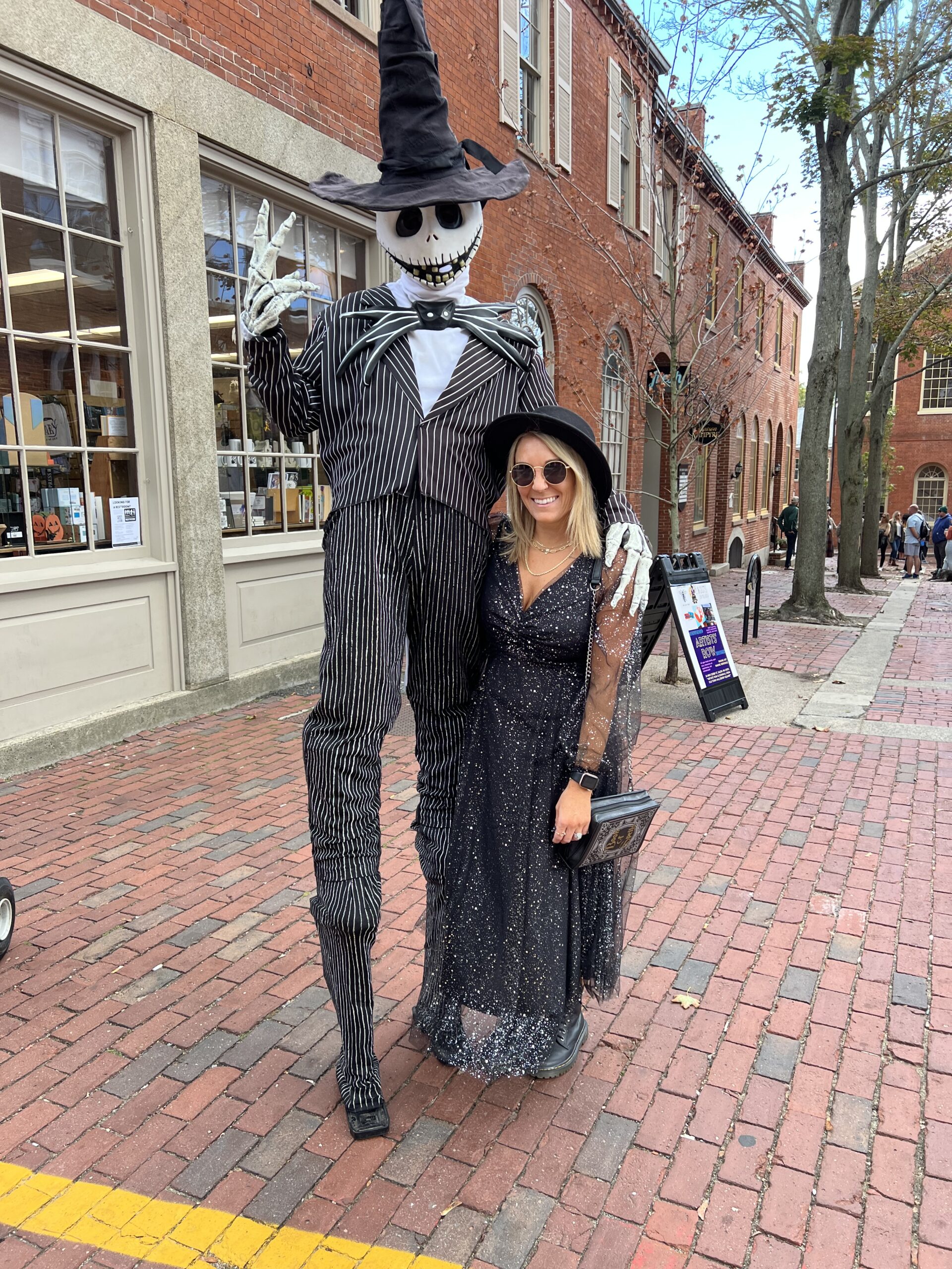 street performers on essex st in Salem, Massachusetts 