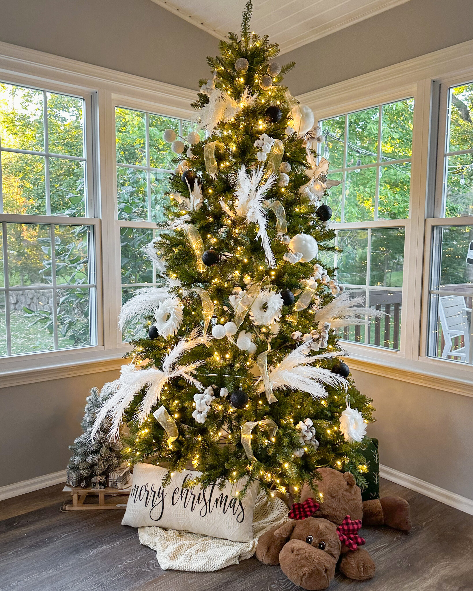 Bring Home Holiday Magic with a King of Christmas Tree The Samantha